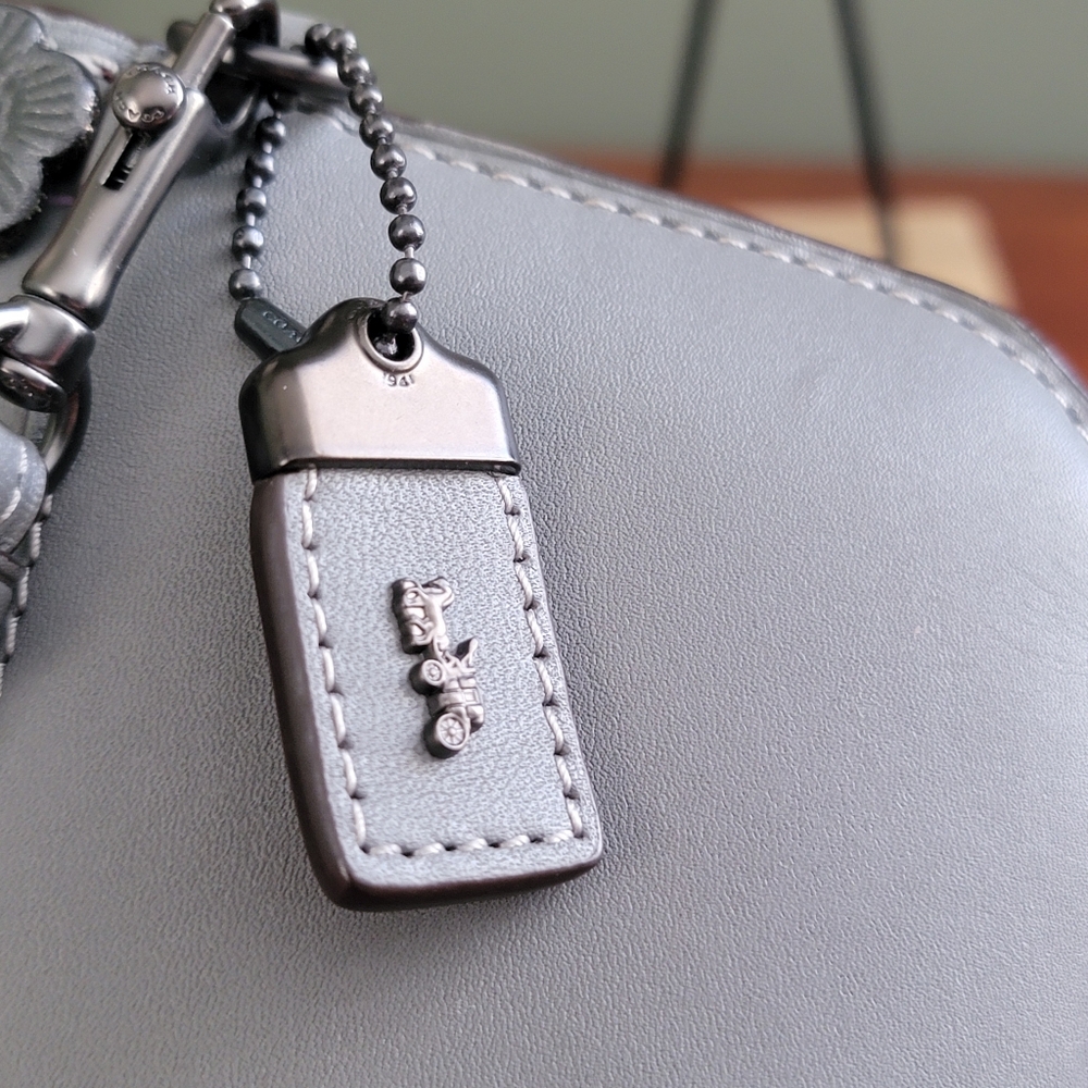 Coach 1941 23536 Tea Rose Clutch Gray Leather Wristlet - Picture 10 of 16